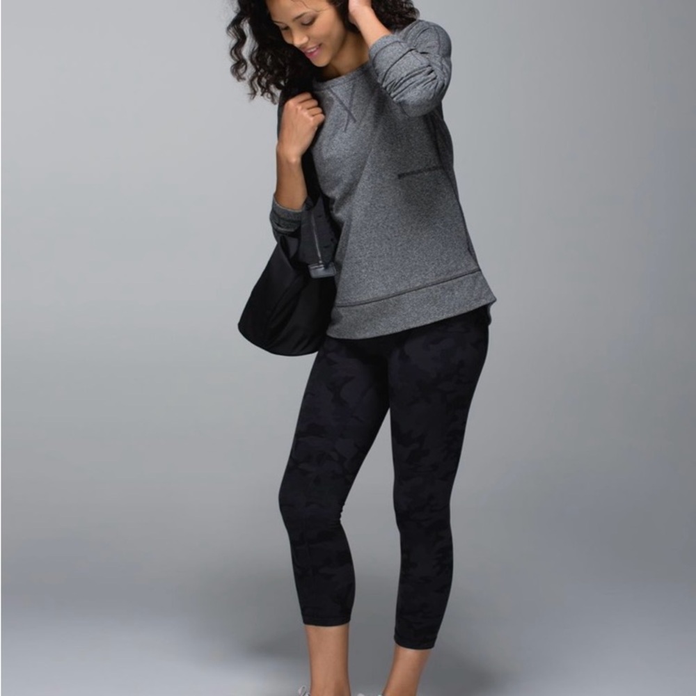 Lululemon exhalation pullover II